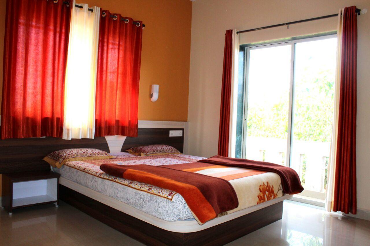 Sadgurukrupa Villa Mahableshwar Mahābaleshwar Exteriör bild